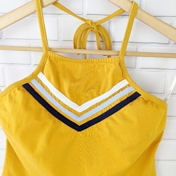 Forever 21 Yellow Chevron Halter Top Women's Medium - Picture 2 of 5